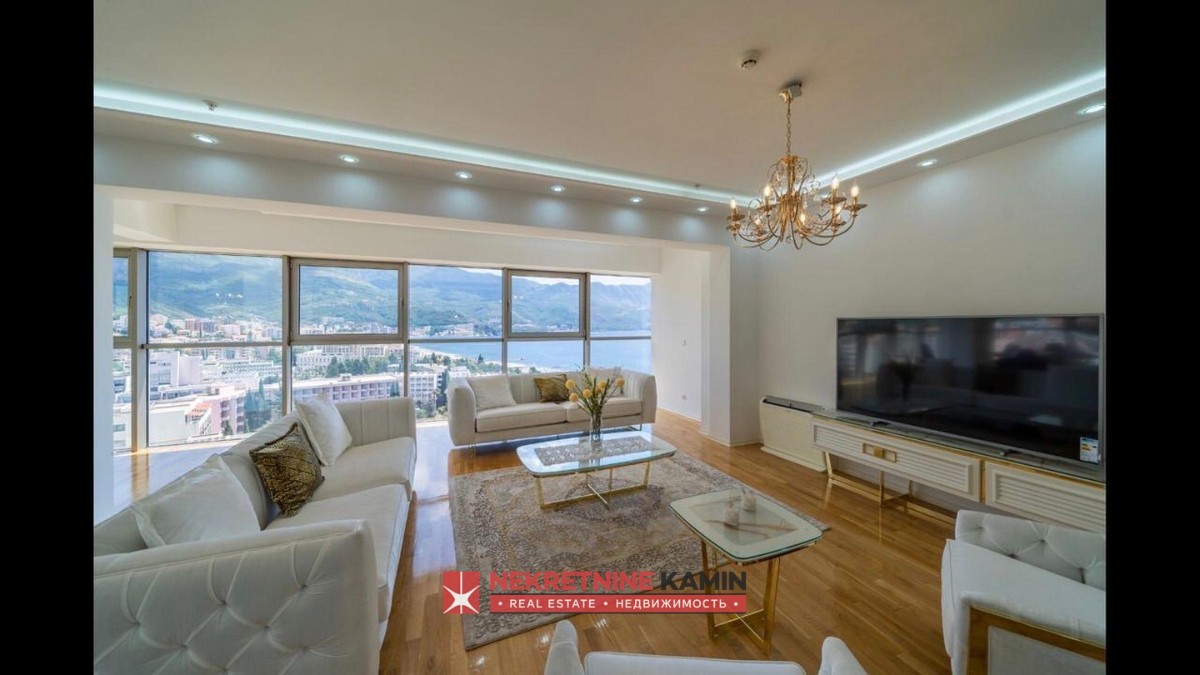 Luxury 150 m² Apartment with Panoramic Sea Views, Bečići, Budva